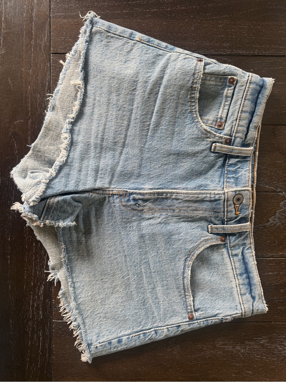 Abercrombie & Fitch Light Blue 90s High Rise Denim Raw Hem Women’s Shorts